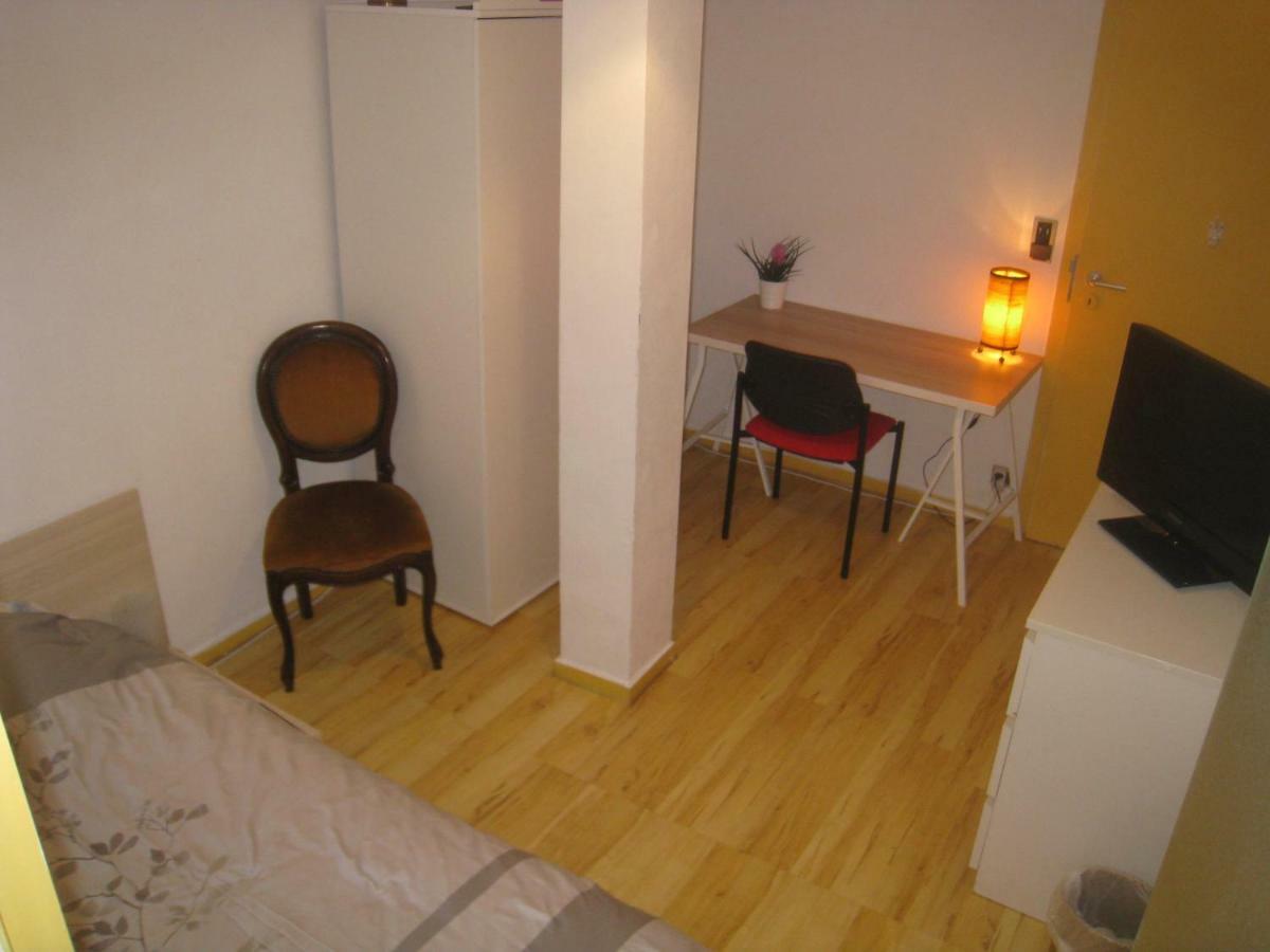 Chambres Privatives Chez L'Habitant กีบวิลเลอร์ ภายนอก รูปภาพ