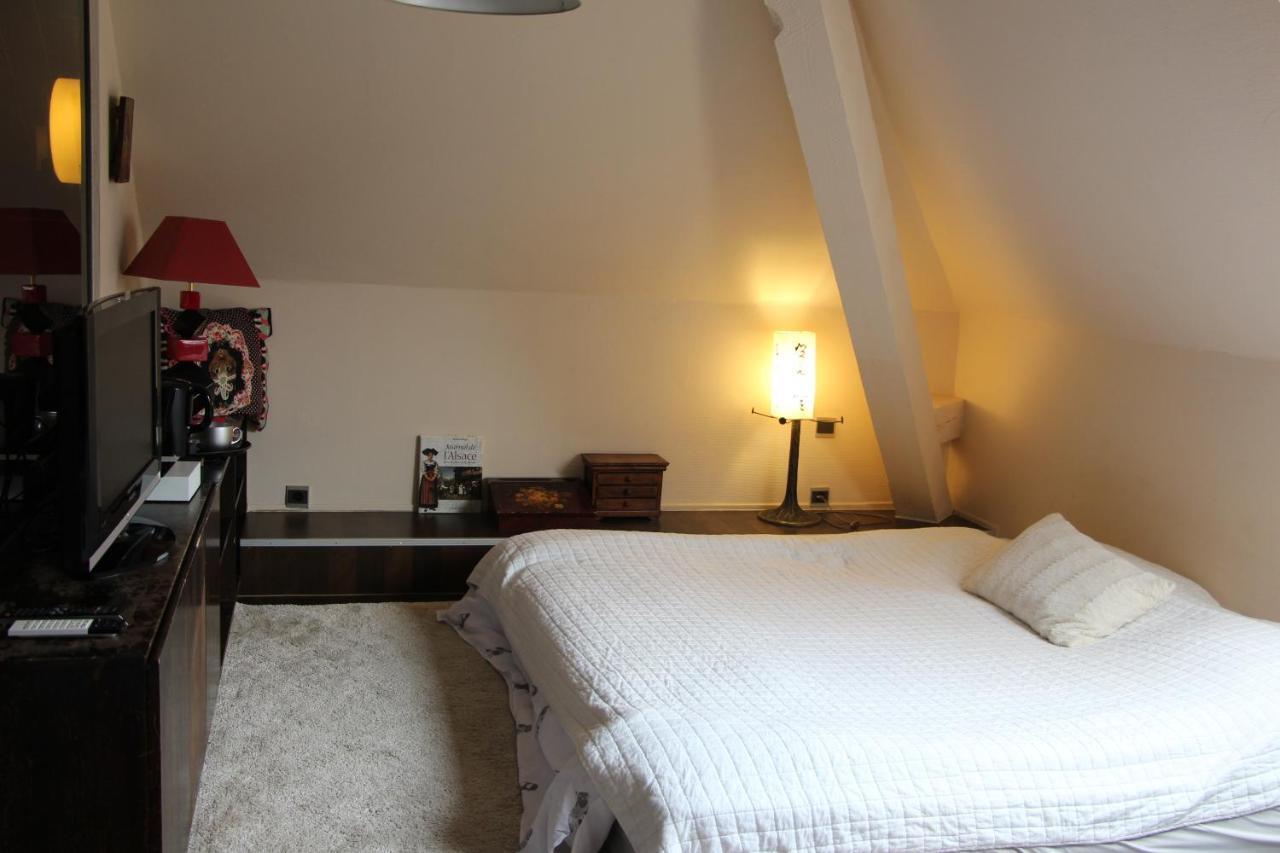 Chambres Privatives Chez L'Habitant กีบวิลเลอร์ ภายนอก รูปภาพ